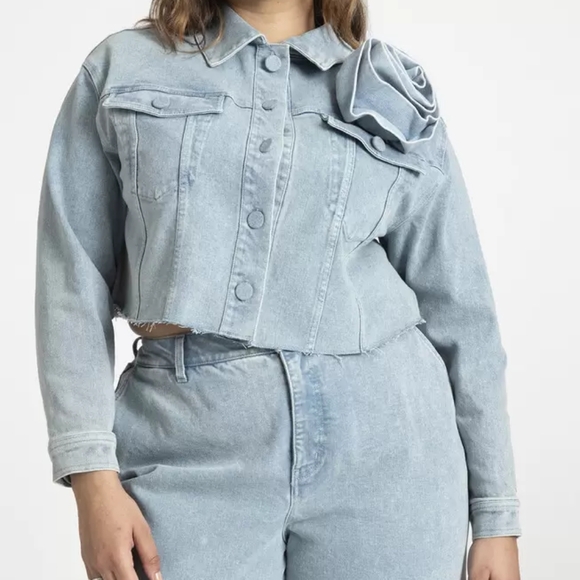 Denim Rosette Cropped Jacket - Picture 2 of 4